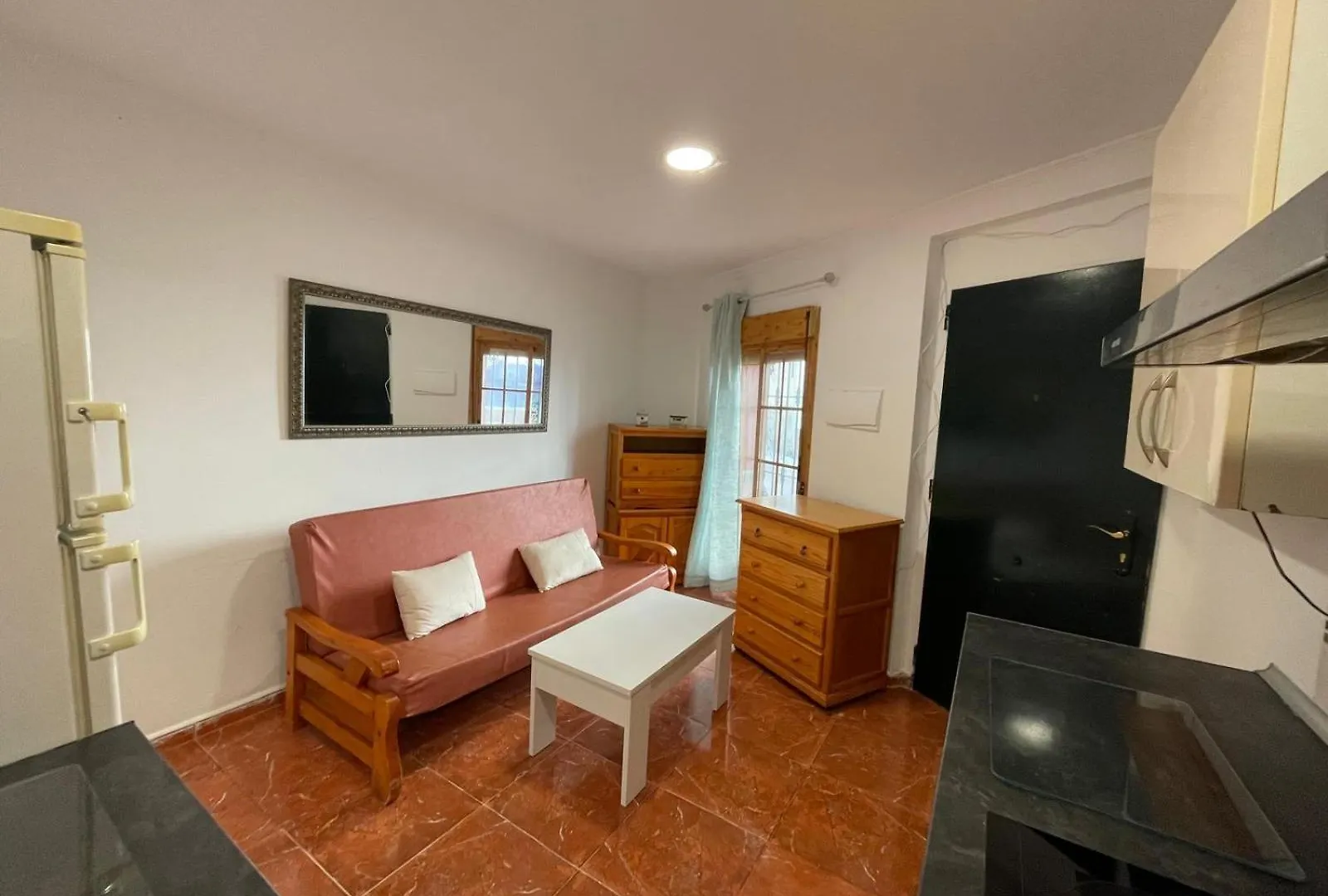 Apartamento La Linea 3 La Línea de la Concepción شقة